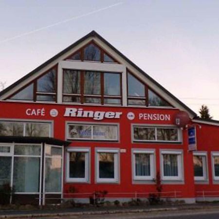 Cafe und Pension Ringer Vilseck Exterior foto