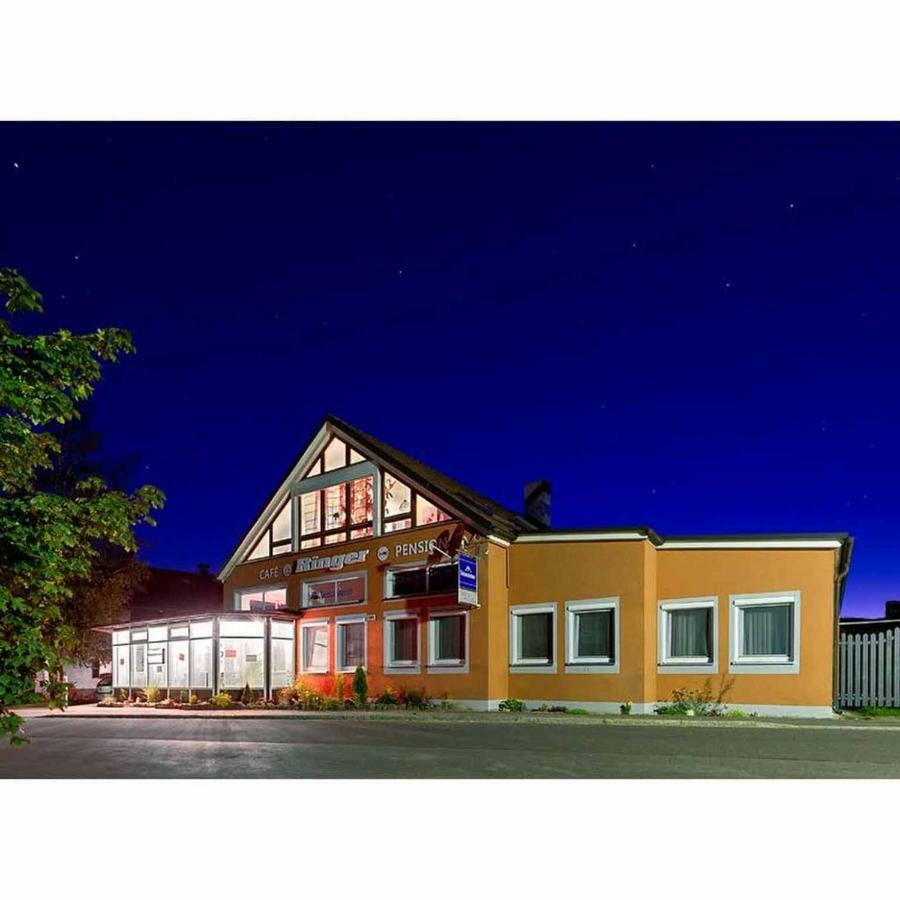Cafe und Pension Ringer Vilseck Exterior foto
